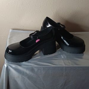 SODA women's black patent leather baby doll shoes NEW size 11💕